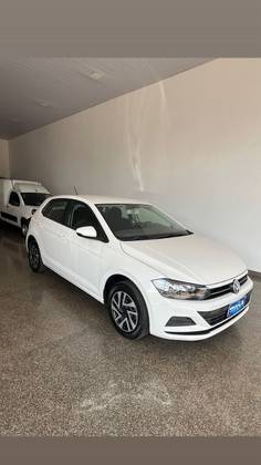 VOLKSWAGEN POLO 1.0 MPI TOTAL FLEX MANUAL VOLKSWAGEN POLO 1.0 MPI TOTAL FLEX MANUAL